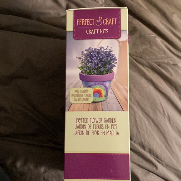 Potted Flower Garden Craft Kits. NWT - Picture 3 of 9